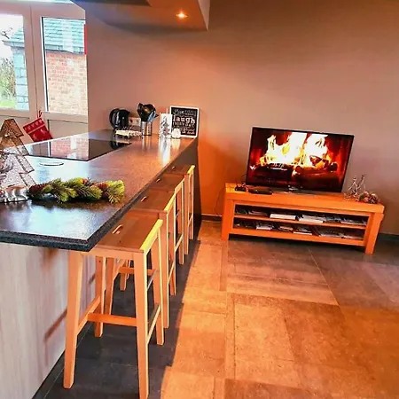 Li School * Custinne